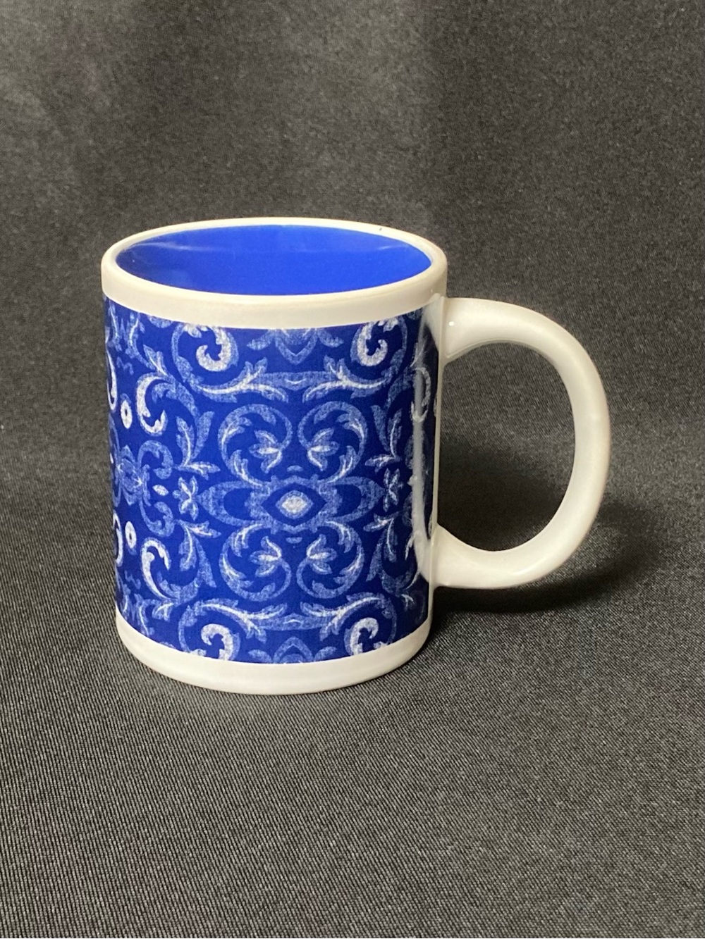 ⭐️ Michaels Blue And White Paisley 10 oz Ceramic Mug